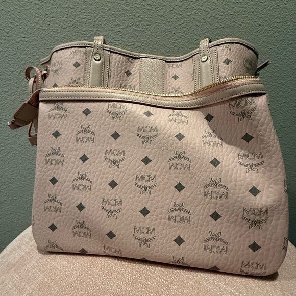 MCM powder pink tote. - Picture 16 of 17
